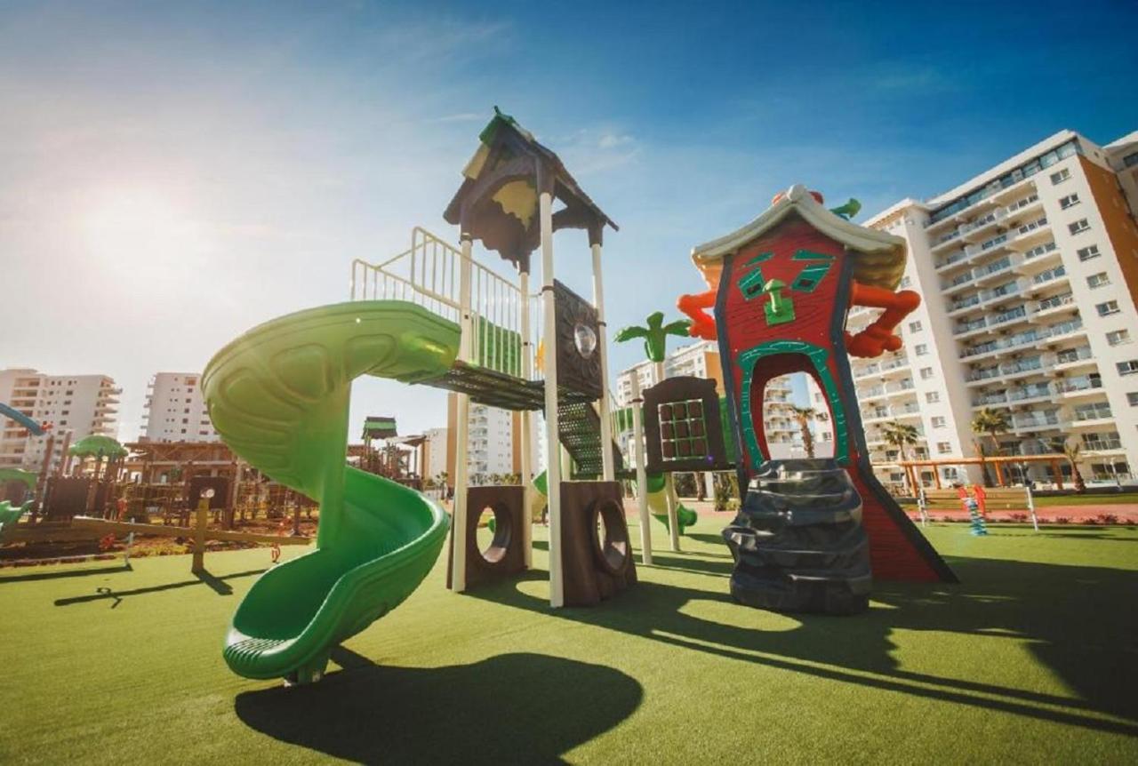 Spartacus Pool Apartments In Caesar Resort & Spa Trikomo Екстер'єр фото