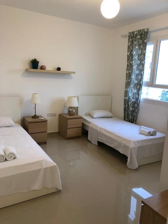 Spartacus Pool Apartments In Caesar Resort & Spa Trikomo Екстер'єр фото