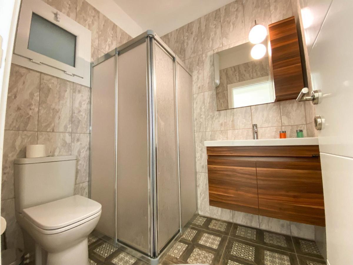 Spartacus Pool Apartments In Caesar Resort & Spa Trikomo Екстер'єр фото